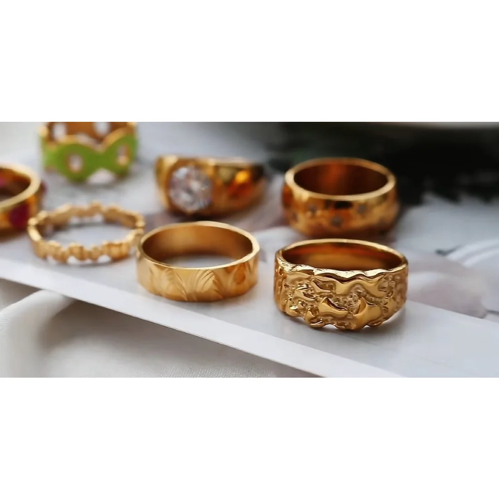 NEW Unisex‎ Women’s Wide Gold Plated Simulated Diamond Star Ring 8mm Band Size 8